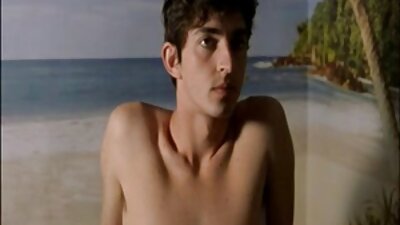 panas milf alon-alon stripping lan nggoda karo dheweke nyenyet awak